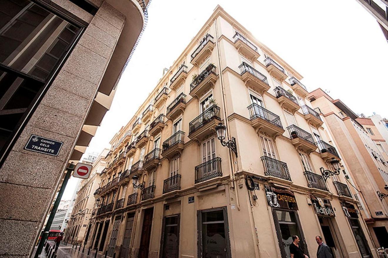 Beds & Breaks Danna Valência Exterior foto